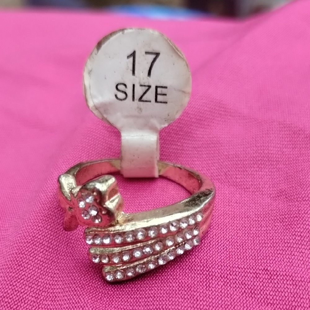 Elegant Gold-Tone Ring with Crystal Accents